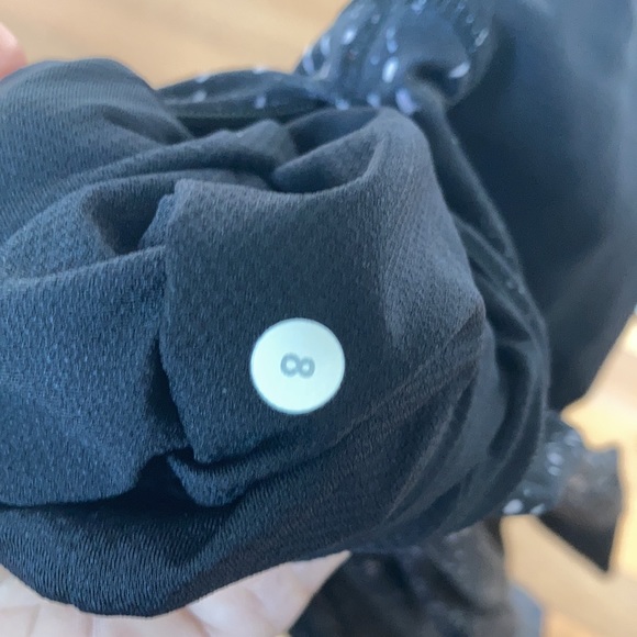 Lululemon Drop It Crop - Picture 11 of 11